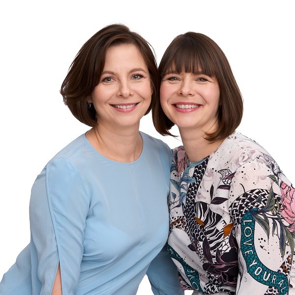 Style Advisor Twins Style Advisor Twins